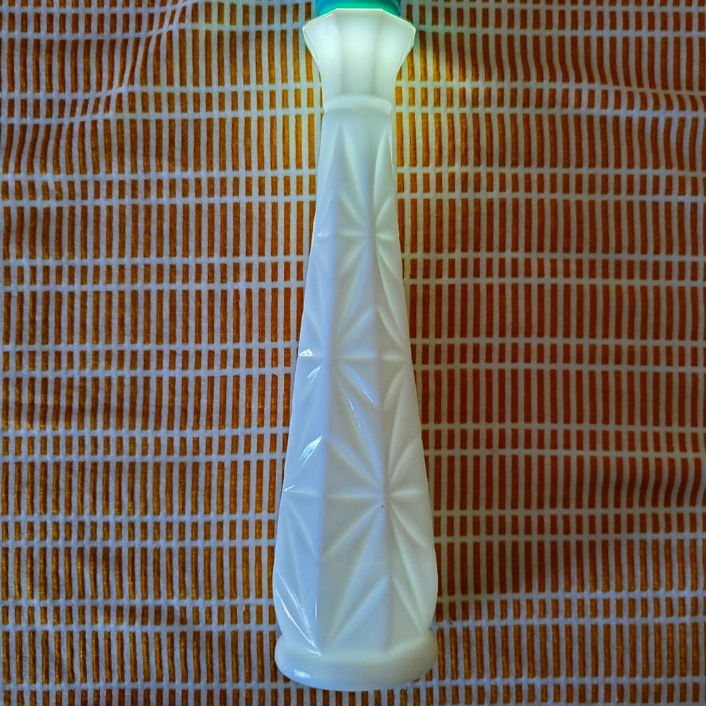 Vintage milk glass bud vase beveled